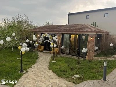 1 комнатный частный дом. Сдаётся посуточно. Мтацминда