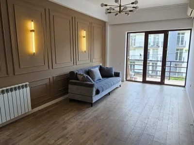 Ул. Делизи, 26: 3-комн., 65.0 м²