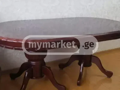 стол для гостиной