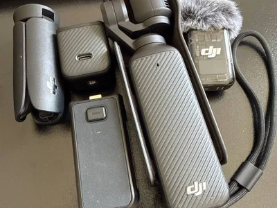 DJI Osmo Pocket 3 Standard Combo