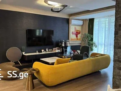 4 room Flat For Rent. Vake
