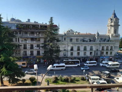 Двухкомнатная квартира в районе Багратиони