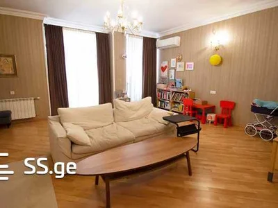 4-комнатная квартира. Ваке