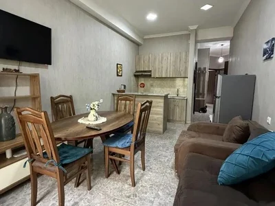 Бинадари Дадиани: 3-комнатная, 60.0 м²