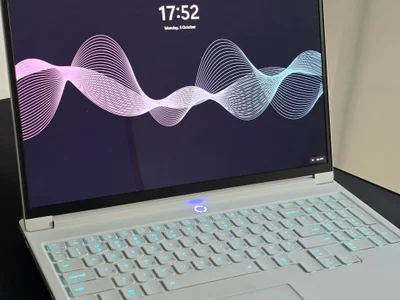 Игровой ноутбук Lenovo Legion 7 16IAX10