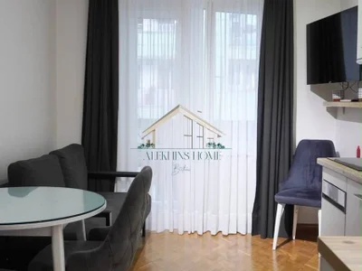 1+1 на ლეხ და მარია კაჩინსკების ქუჩა 5/7 Airport District