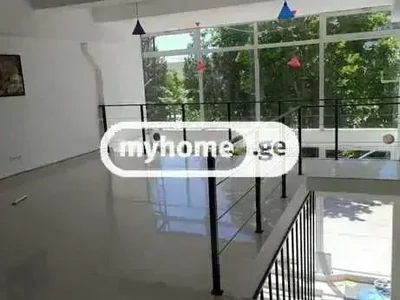 Коммерческое помещение в Дигоми