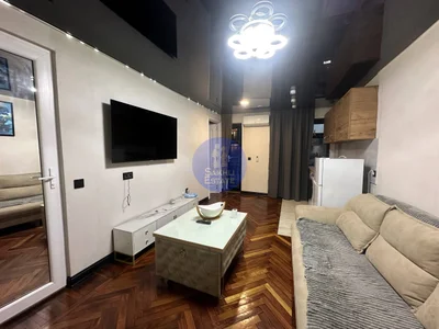 2-комнатная, 45 м², $450/мес