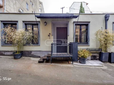 Office For Rent. Vera