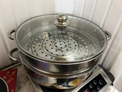 Мантаварка с 6 подносами и кастрюлей