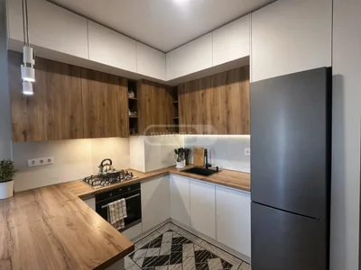 Квартира 3 комнаты, 80 м², ул. А. Варази, 28а