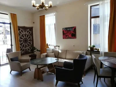 4-комнатный дом в Сололаки, 150 кв.м, $1600