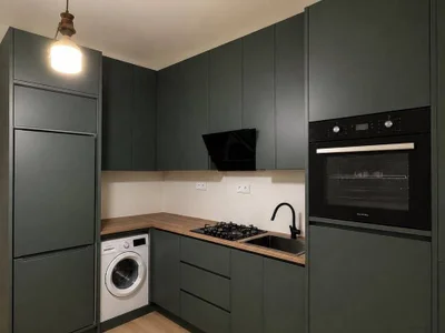 2-комнатная квартира с 1 спальней, $650