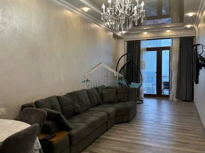 5-комнатная квартира у моря, $1400
