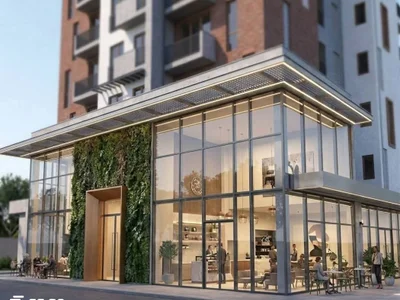Commercial space For Sale. Isani