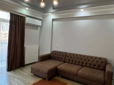 1+1 на ანგისის ქუჩა 5 Airport District
