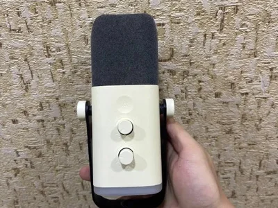📱 **Микрофон fifine AM8**