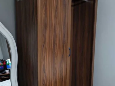 Старый шкаф