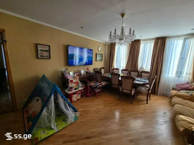 5-комнатная квартира на продажу. Варкетили