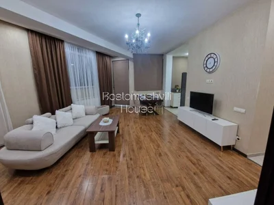 3 комнаты, 2 спальни на ул. Бочорма, $1100