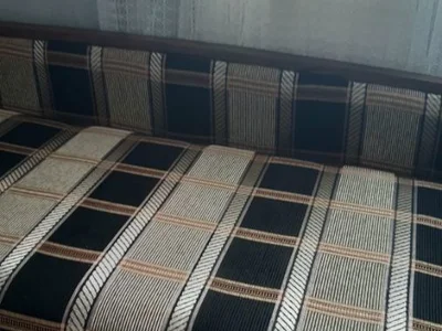 2 room Flat For Rent. Mesame masivi