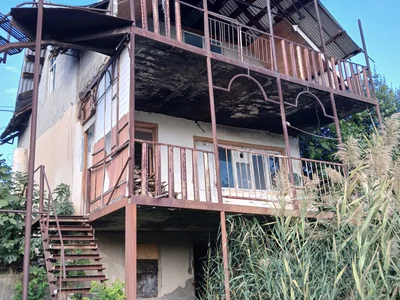 5 room Private House For Sale. Gldani
