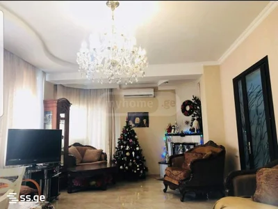 4-комнатная квартира на продажу. Ваке