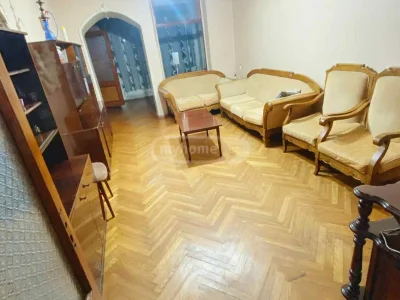 3-комнатная квартира в Старом Батуми, продажа