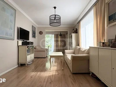 3 room Flat For Sale. Vake