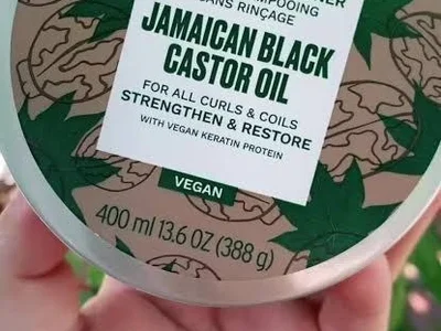 The Body Shop Jamaican Black Castor Oil несмываемый ливин кондиционер
