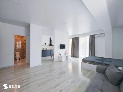 3 room Flat For Sale. Ortachala