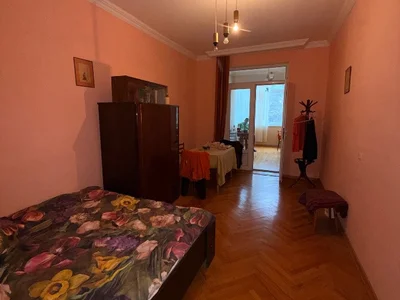 Коммерческое помещение на სულხან ცინცაძის ქუჩა 38 Saburtalo