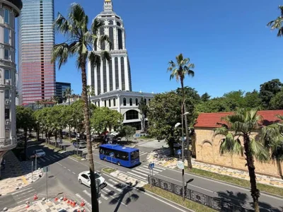 Долгосрочная аренда 2-комнатной квартиры в Old Batumi District