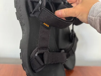 Трекинговые сандалии Teva