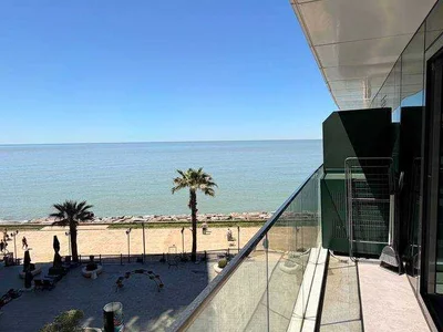 1+1 на Batumi View ლეხ და მარია კაჩინსკების ქუჩა 8 Airport District