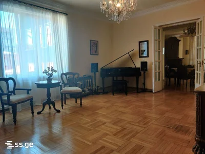 Паркинг на სულხან ცინცაძის ქუჩა 0 Saburtalo