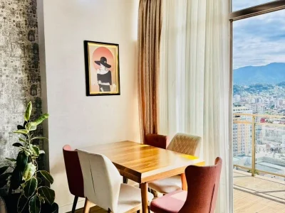 Ул. Чавчавадзе 2: 3-комнатная, 75,0 м²