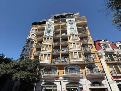 4-комнатная квартира