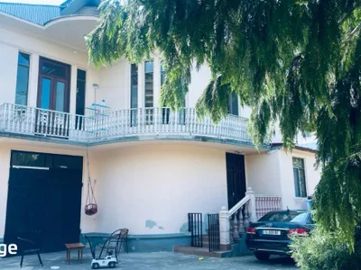 6 room Private House For Rent