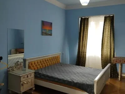 4-комнатная квартира на продажу. Ваке