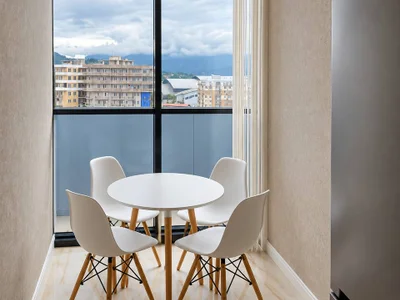 3-комнатная квартира, 73 м², Аллея Героев, $800