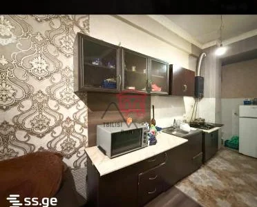 2 room Flat For Rent. Isani