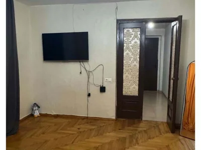 4-комнатная квартира Продаётся. Глдани