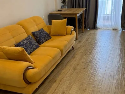 1+1 , 70 м², $550