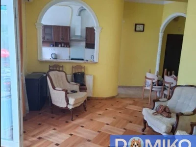 2+1 комнатная квартира, 100 м²