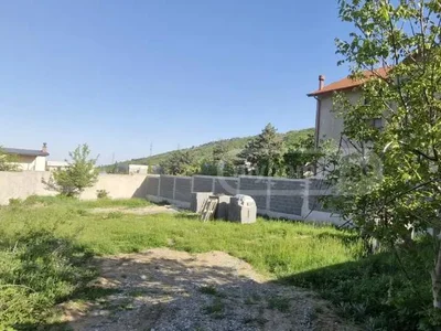 Земли в Лиси
