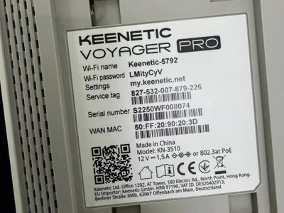 Роутер Zyxel Keenetic Voyager Pro
