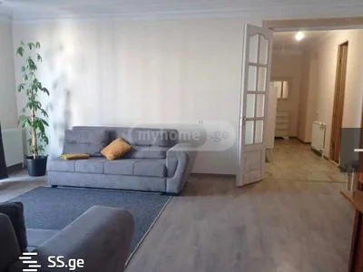 4-комнатная квартира в аренду. Багеби
