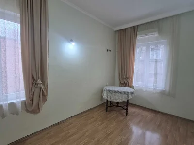 5 room Flat For Sale. Chugureti