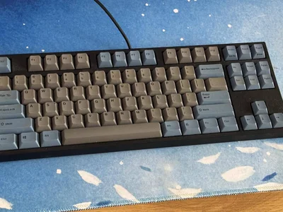 Механическая клавиатура Leopold FC750